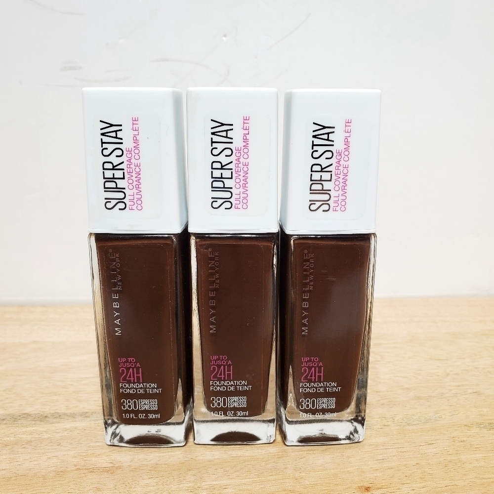 #1 Maybelline SuperStay 380 Espresso 24H Full Coverage Quantity 1